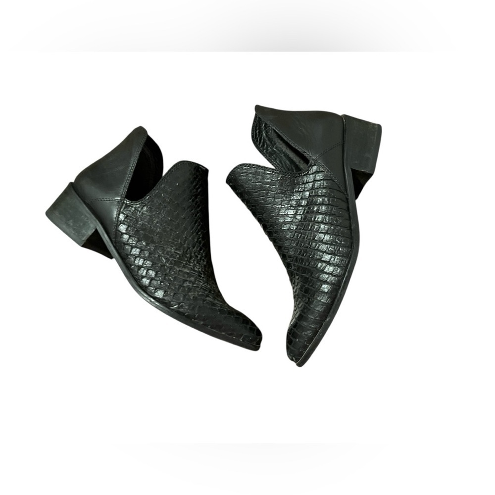 Kaanas Como Scale Bootie Boots Black Sz 7